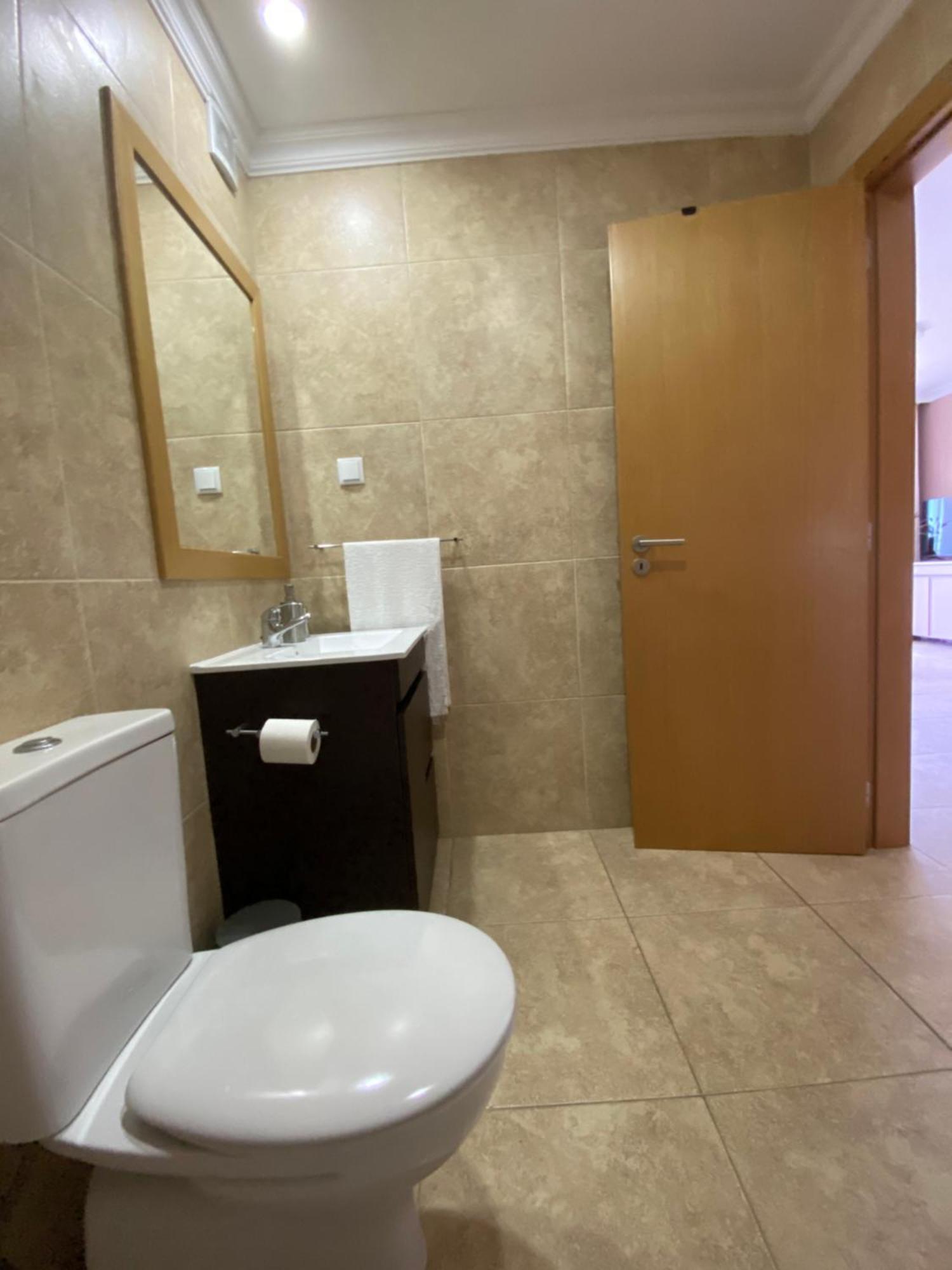 Ocean Breeze Apartment Portimao Exterior photo